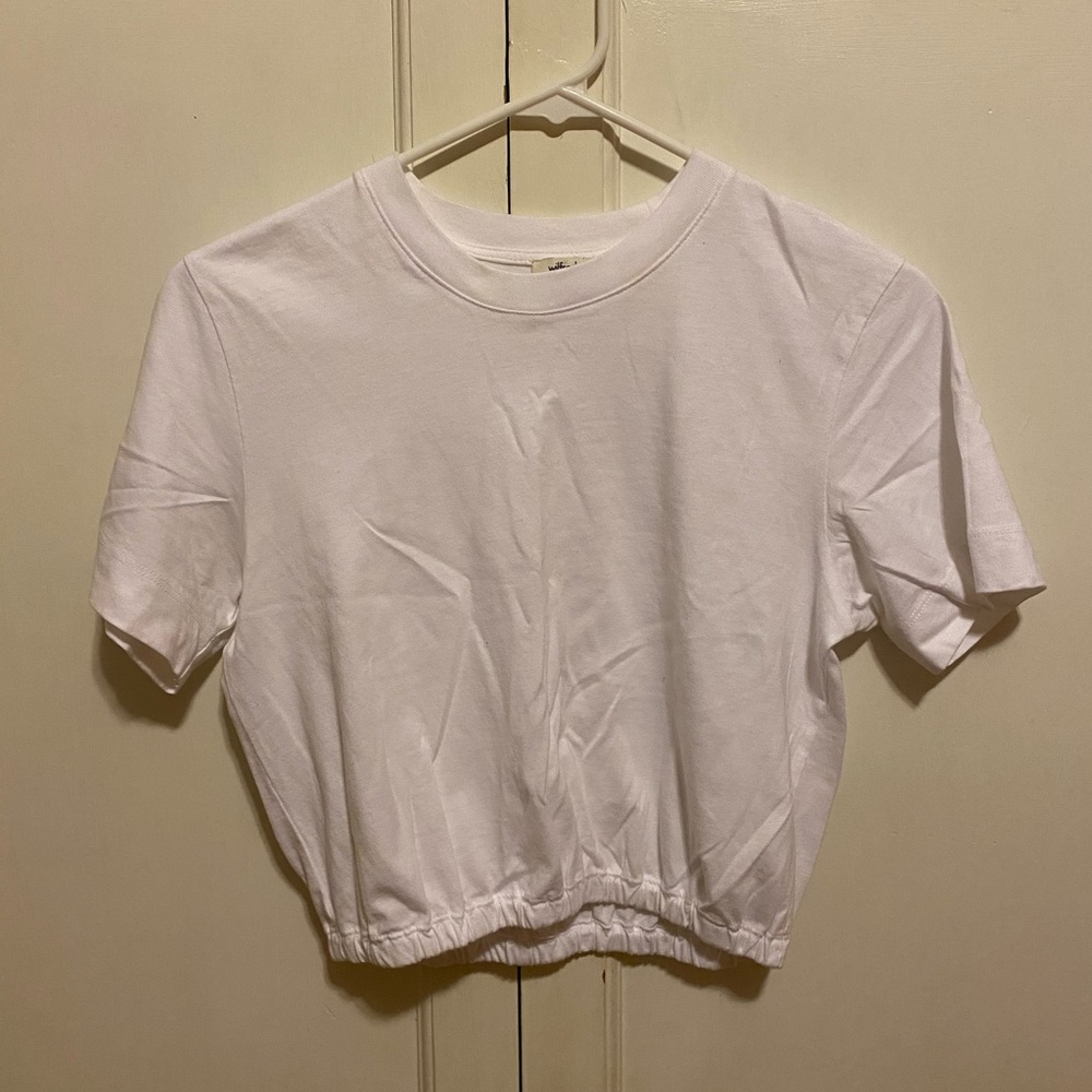 Wilfred crop top 🐝 (2 for $25)